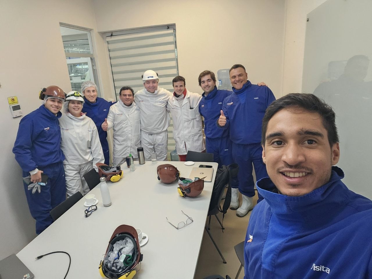 La Miranda chicken visit showing team access and production learning.